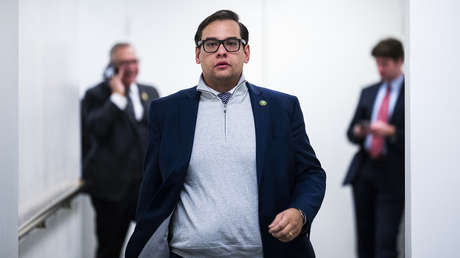 Primeras reacciones del congresista que inventó su biografía a las acusaciones de fraude