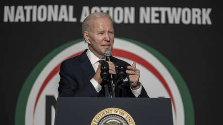 Biden canta 'Cumpleaños feliz' a la esposa de Martin Luther King III, pero olvida su nombre (VIDEO)