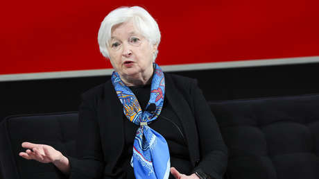 ¿Puede una moneda con un valor de un billón de dólares salvar a la economía de EE.UU.? Responde la secretaria de Tesoro