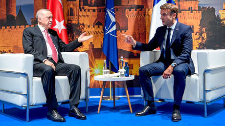 Erdogan arremete contra Macron: "Perdió la credibilidad y lo único que le queda es la presidencia"