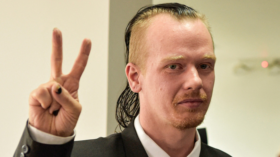 Tribunal ecuatoriano declara inocente al informático sueco Ola Bini, amigo de Assange
