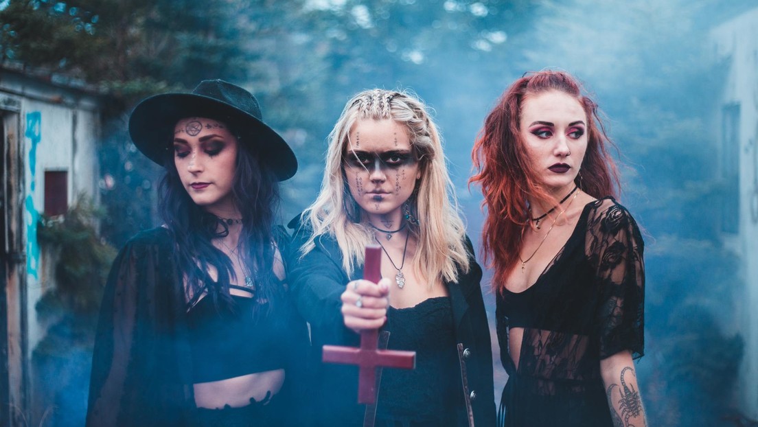 Aumenta en 167 % el número de británicos que se declaran seguidores del satanismo