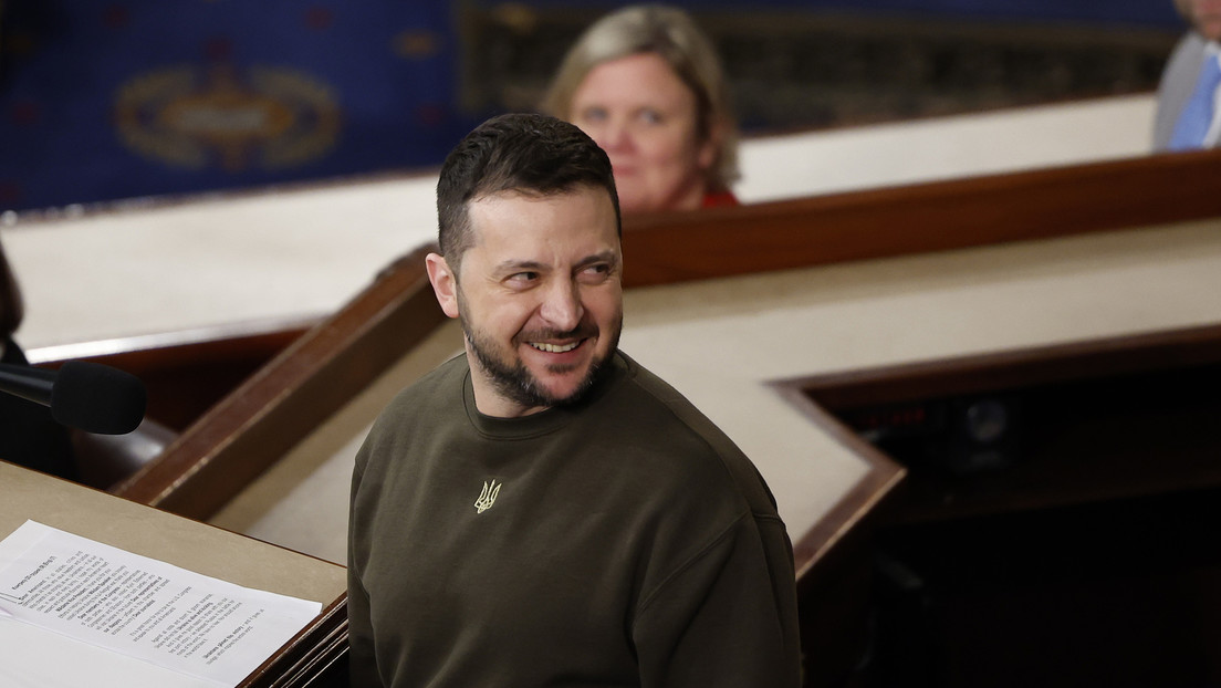 EE.UU. anuncia un nuevo paquete de ayuda militar a Ucrania que incluye proyectiles de mayor alcance