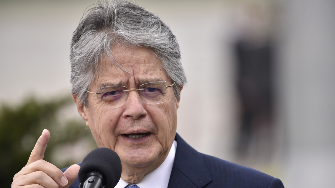 Guillermo Lasso anticipa su derrota en el referéndum en Ecuador y llama a un acuerdo