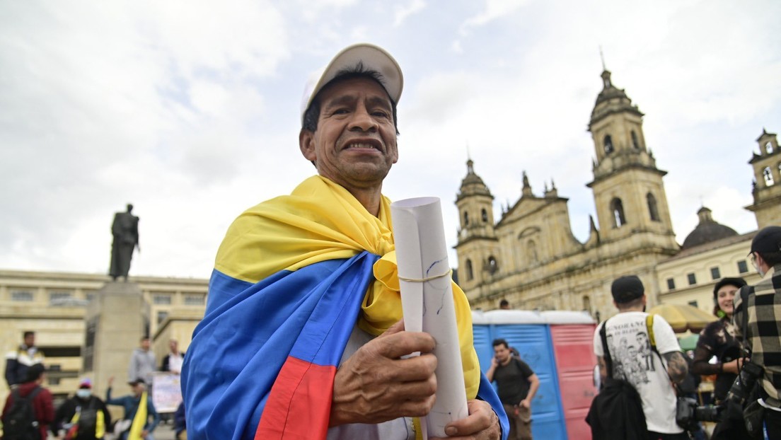 Los colombianos atienden llamado de Petro y toman las calles en respaldo a reformas sociales