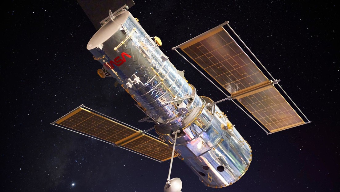 El telescopio Hubble capta tres galaxias en una "rara" fusión (FOTO)