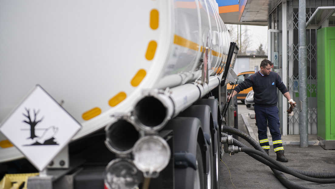 España aumenta sus compras de diésel ruso durante 2022 y alcanza el máximo en 12 años