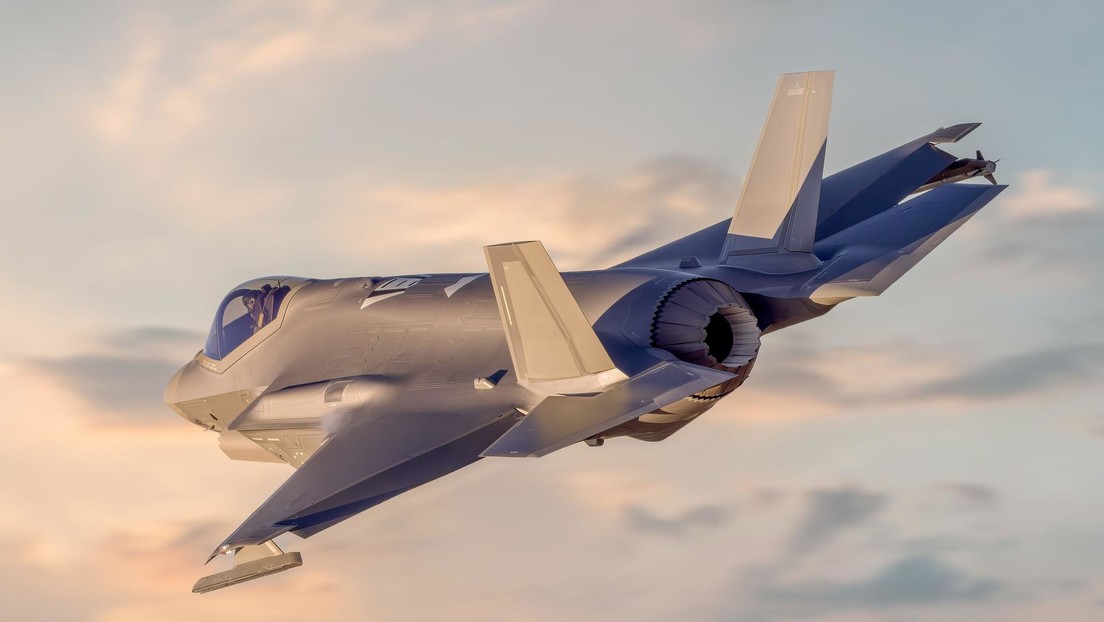 Senadores de EE.UU. piden aviones de combate avanzados y misiles de largo alcance para Ucrania