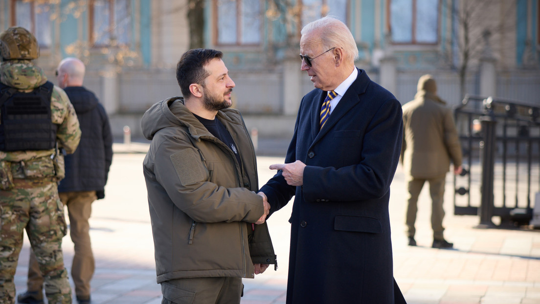 Biden llega a Kiev: una visita acordada con Rusia y con alerta aérea sin ataques