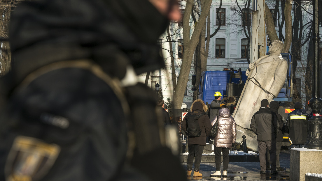 El general Vatutin y los vencidos