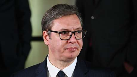 "Serbia quiere conservar celosamente su neutralidad militar": Vucic rechaza unirse a la OTAN