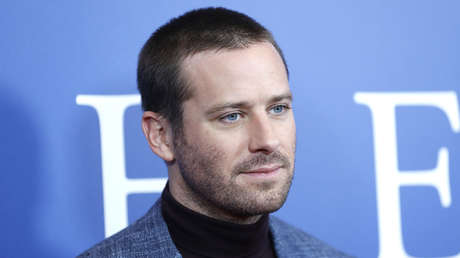 Armie Hammer confiesa que fue abusado a los 13 años y tuvo pensamientos suicidas tras escándalos