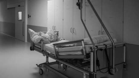 Descubren a una anciana respirando horas después de ser declarada muerta en EE.UU.