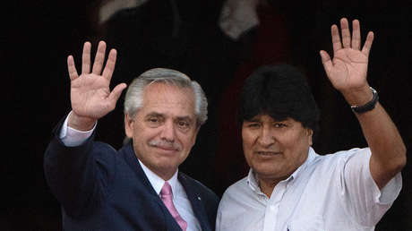 Alberto Fernández pide sumar a Bolivia a la candidatura suramericana para ser sede del Mundial 2030