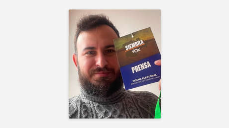 Polémica en Cataluña por el fichaje del PP a un ex de Vox cazado haciendo el saludo nazi