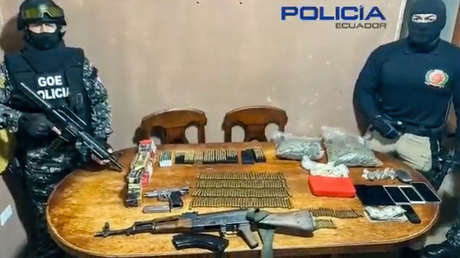 Detienen a 36 miembros de dos bandas criminales con acusaciones de sicariato y extorsión en Ecuador