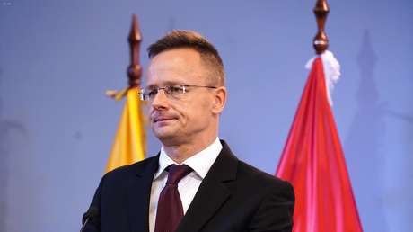 Hungría y Francia se oponen a las sanciones de la UE contra la industria nuclear rusa