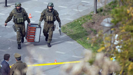 Hallan un artefacto explosivo sin detonar cerca de un edificio de Santiago de Chile