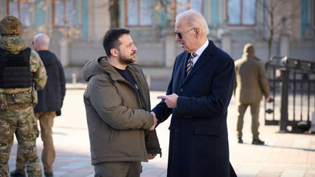 Biden llega a Kiev: una visita acordada con Rusia y con alerta aérea sin ataques