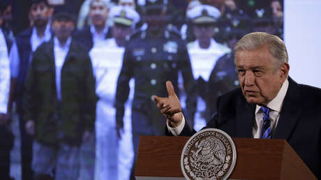 La razón por la que López Obrador propone eliminar el artículo 33 de la Constitución mexicana