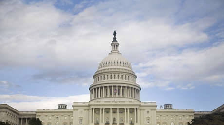 Existe un "impulso creciente" en EE.UU. de enviar cazas y misiles de largo alcance a Ucrania, afirma un congresista de alto rango