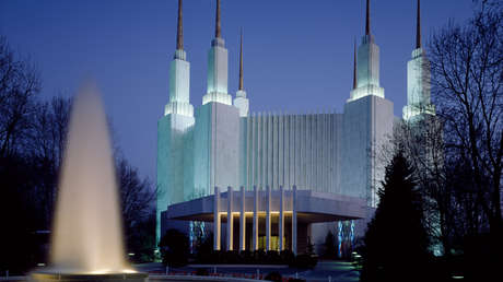 Multan a la Iglesia mormona por ocultar miles de millones en empresas ficticias