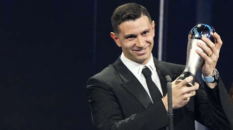 Los argentinos 'Dibu' Martínez y Lionel Scaloni ganan los premios 'The Best' de la FIFA