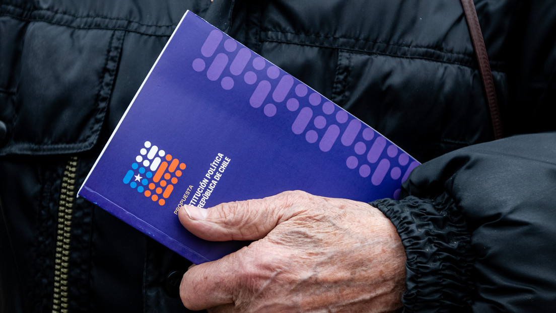 La Comisión de Expertos de Chile da el banderazo para la nueva Constitución en Chile: ¿y ahora qué?