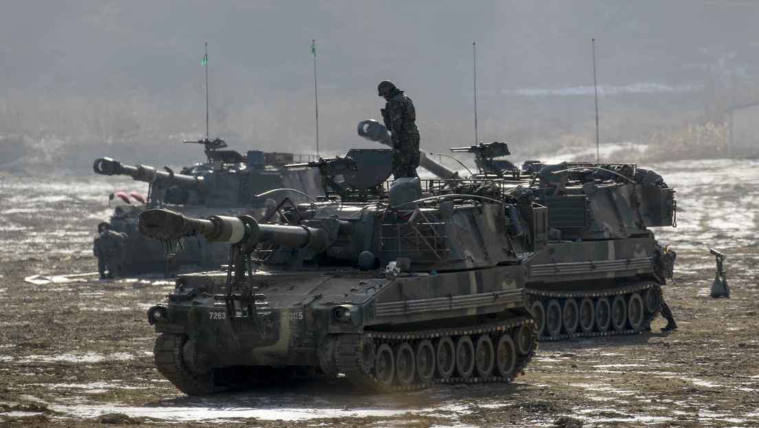 Corea del Norte acusa al Sur de disparar 30 ráfagas de artillería cerca de la frontera