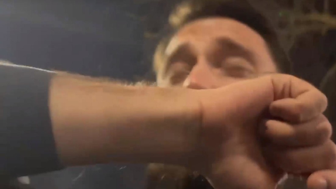 VIDEO: Corresponsal de RT es afectado por gases lacrimógenos durante las protestas en Georgia