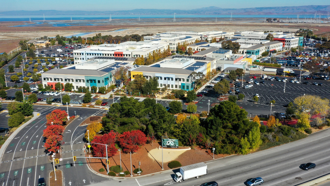 WSJ: Meta planea una ola de despidos comparable con la mayor reducción de plantilla de su historia
