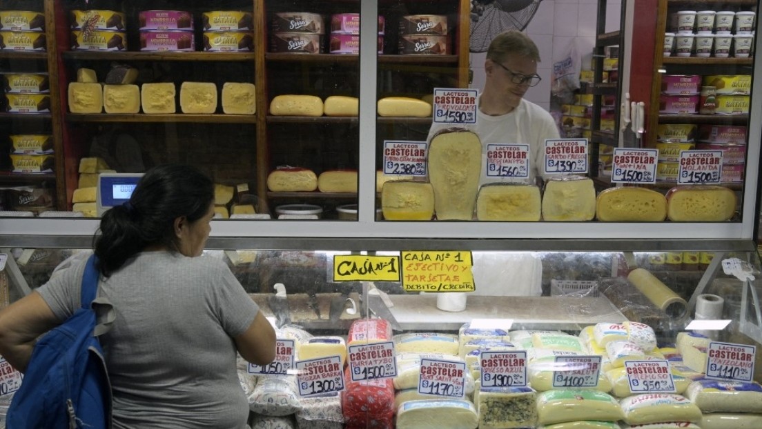 Argentina registró en febrero la inflación interanual más alta desde 1991