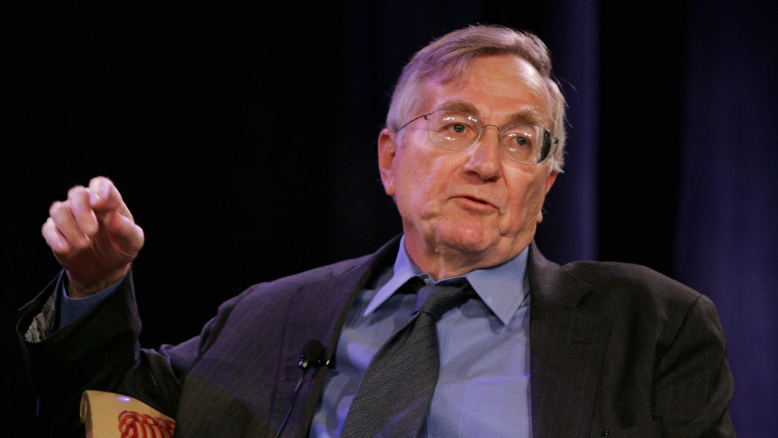 "¿De verdad quieren pelear contra Rusia?": Seymour Hersh habla de los planes de EE.UU. en el conflicto ucraniano