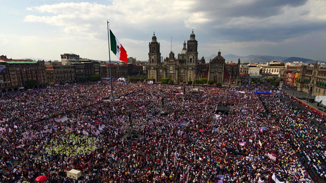 "México no es una colonia de EE.UU.": López Obrador en el mitin por la Expropiación Petrolera (VIDEO)