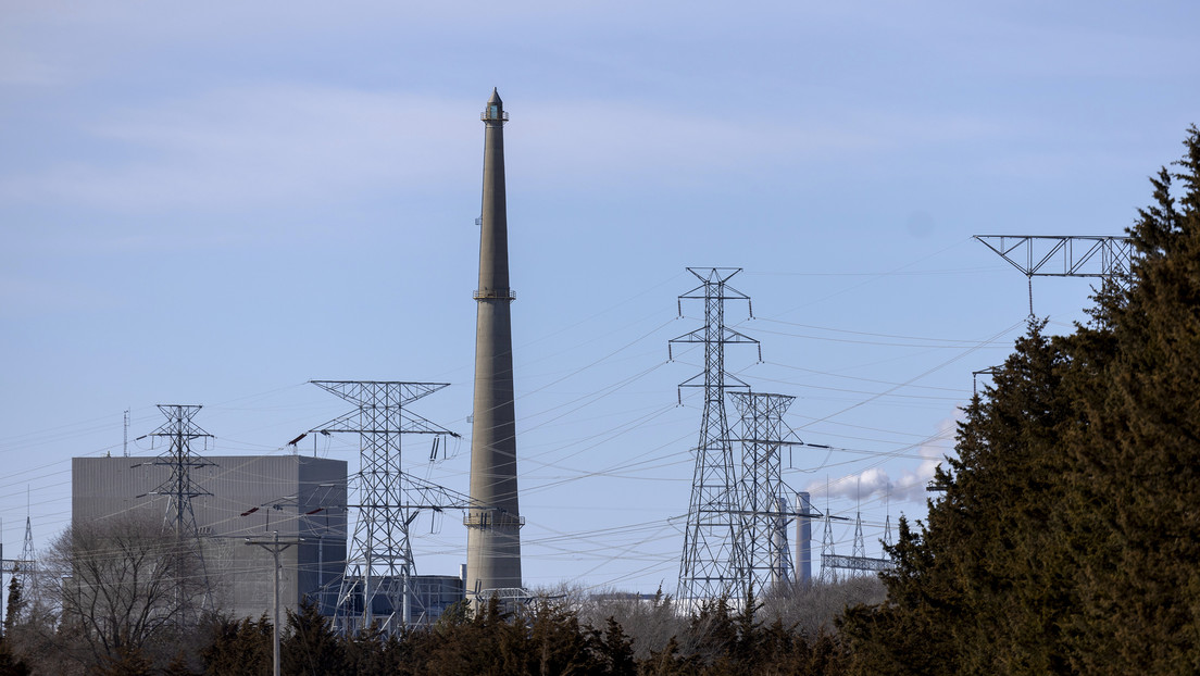 Una nueva fuga de agua radiactiva provoca el cierre de una central nuclear en EE.UU.