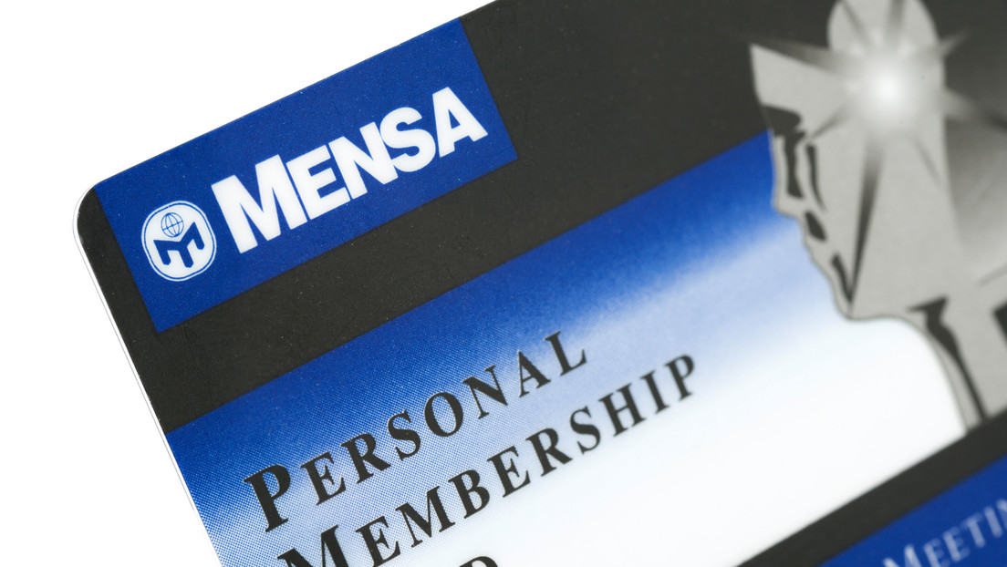 Una niña británica de 12 años supera en el test de coeficiencia intelectual a Albert Einstein y Stephen Hawking