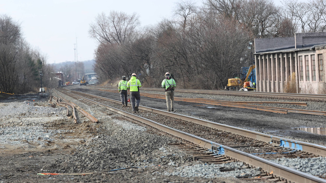 Baltimore se niega a tratar el agua contaminada del derrame tóxico de Ohio