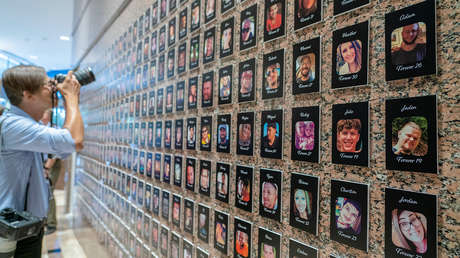 El fiscal general de EE.UU. dice que México podría hacer "mucho más" para detener el tráfico de fentanilo