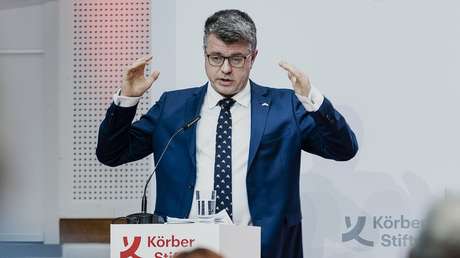 Canciller estonio: La única alternativa al ingreso de Ucrania en la OTAN es su estatus nuclear