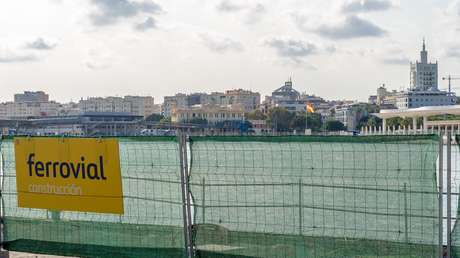 Guerra entre el Gobierno de España y la constructora Ferrovial: la multinacional se muda a Países Bajos