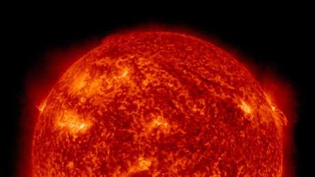 FOTO: El Sol libera una potente llamarada