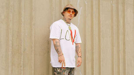 Popular rapero sudafricano muere tras desplomarse en el escenario (VIDEO)