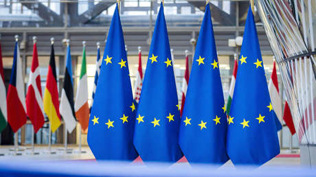 Politico: La UE podría aprobar su propia ley de agentes extranjeros