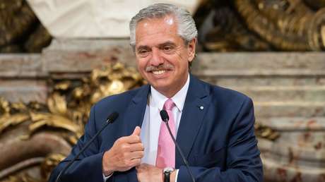 Alberto Fernández se somete a un tratamiento médico por su hernia de disco lumbar