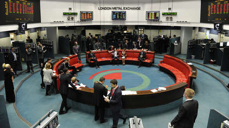 Encuentran piedras en lugar de níquel en uno de los almacenes de la Bolsa de Metales de Londres