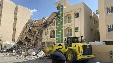VIDEO: Derrumbe de edificio de cuatro pisos en Catar deja al menos un muerto
