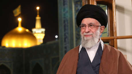 Líder supremo de Irán: "EE.UU. impide el fin de la guerra en Ucrania porque beneficia a sus fábricas de armas"