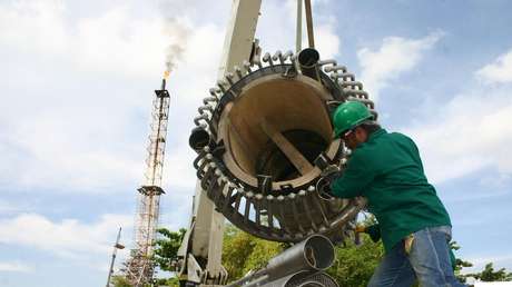 Colombia suspende proyecto para importar gas venezolano por la trama de corrupción en PDVSA