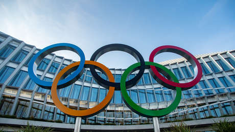 El COI recomienda permitir la participación de atletas rusos en torneos, pero bajo ciertas condiciones