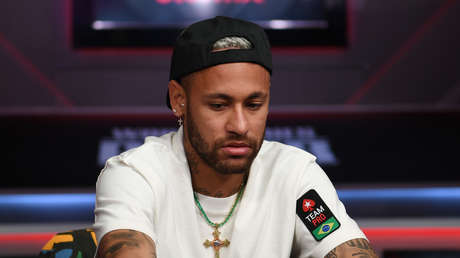 VIDEO: Neymar pierde un millón de euros al póker online y su reacción decepciona a la Red